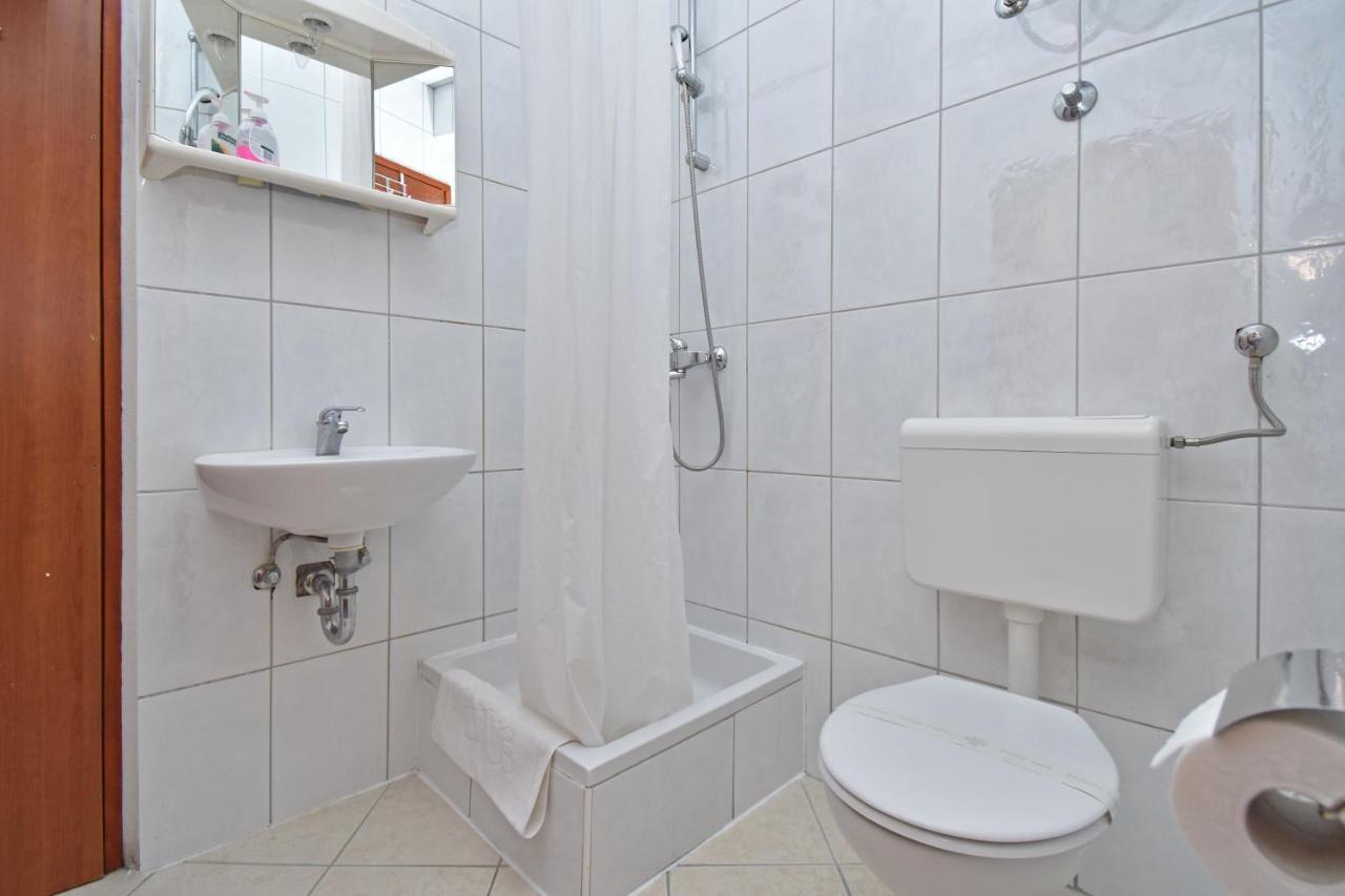 Jordan Apartments Tučepi Buitenkant foto